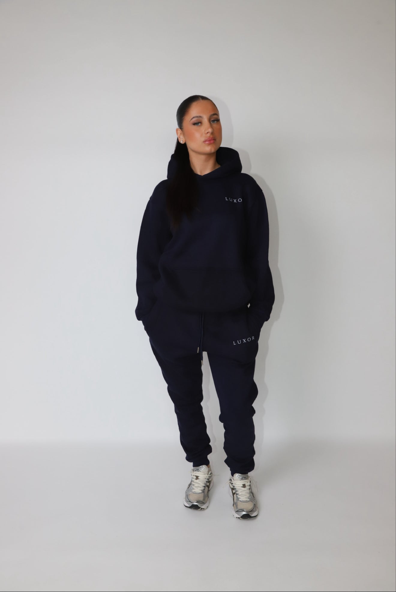 MIDNIGHT NAVY BLUE