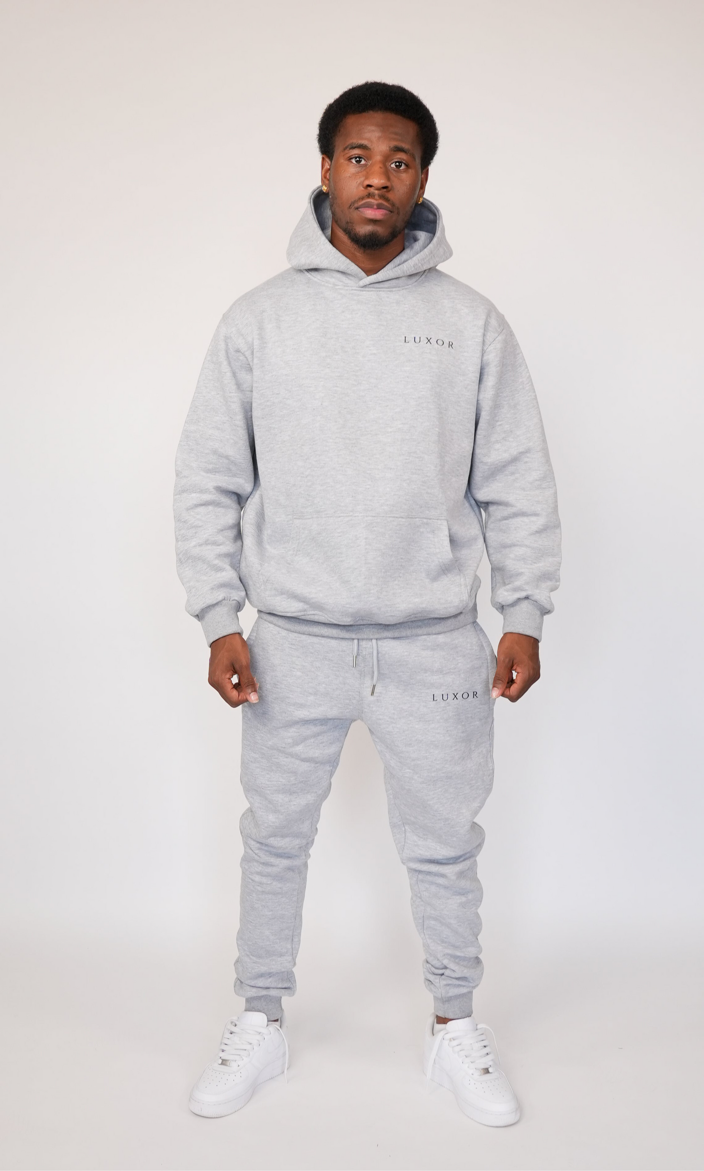 GRAPHITE GREY