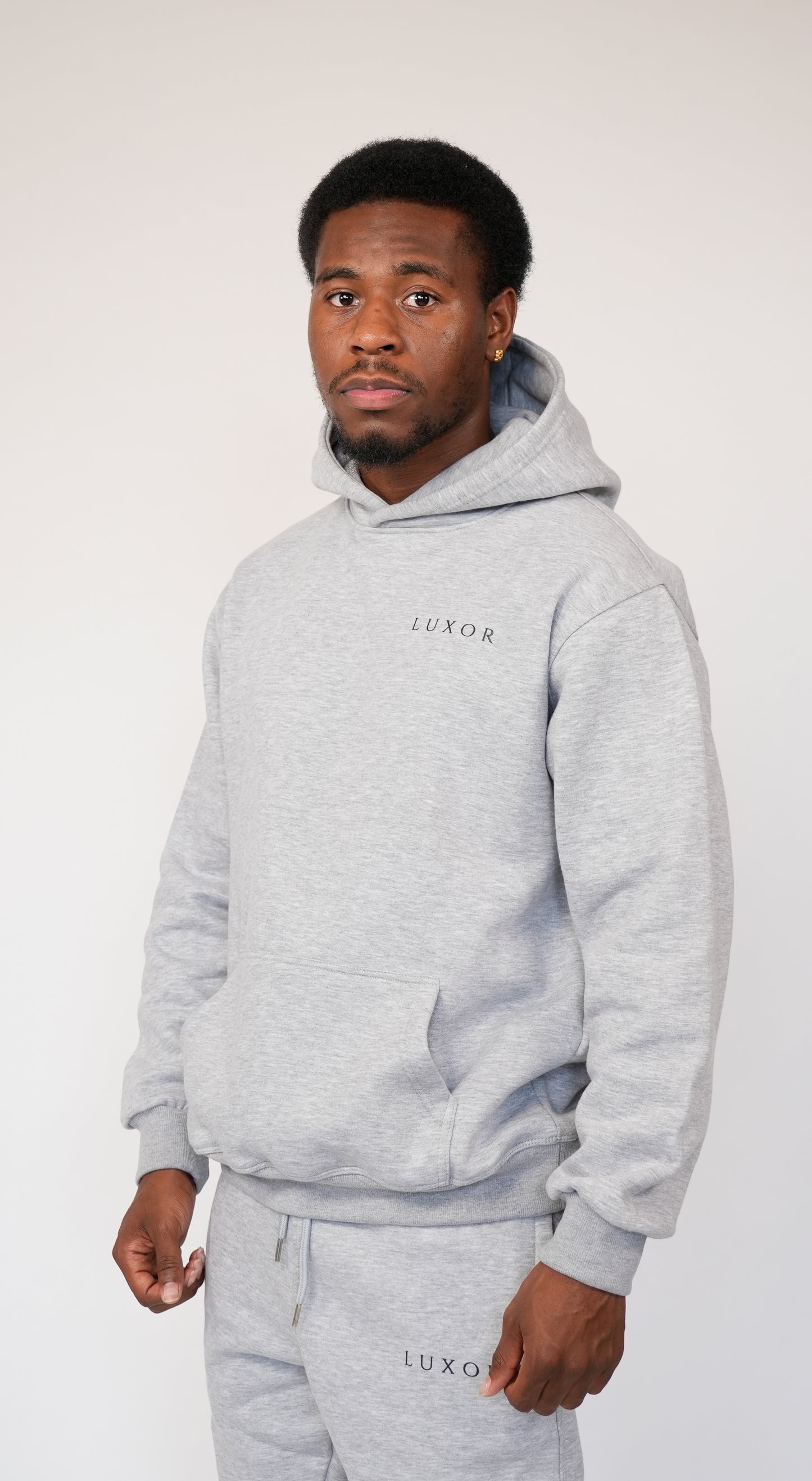 GRAPHITE GREY