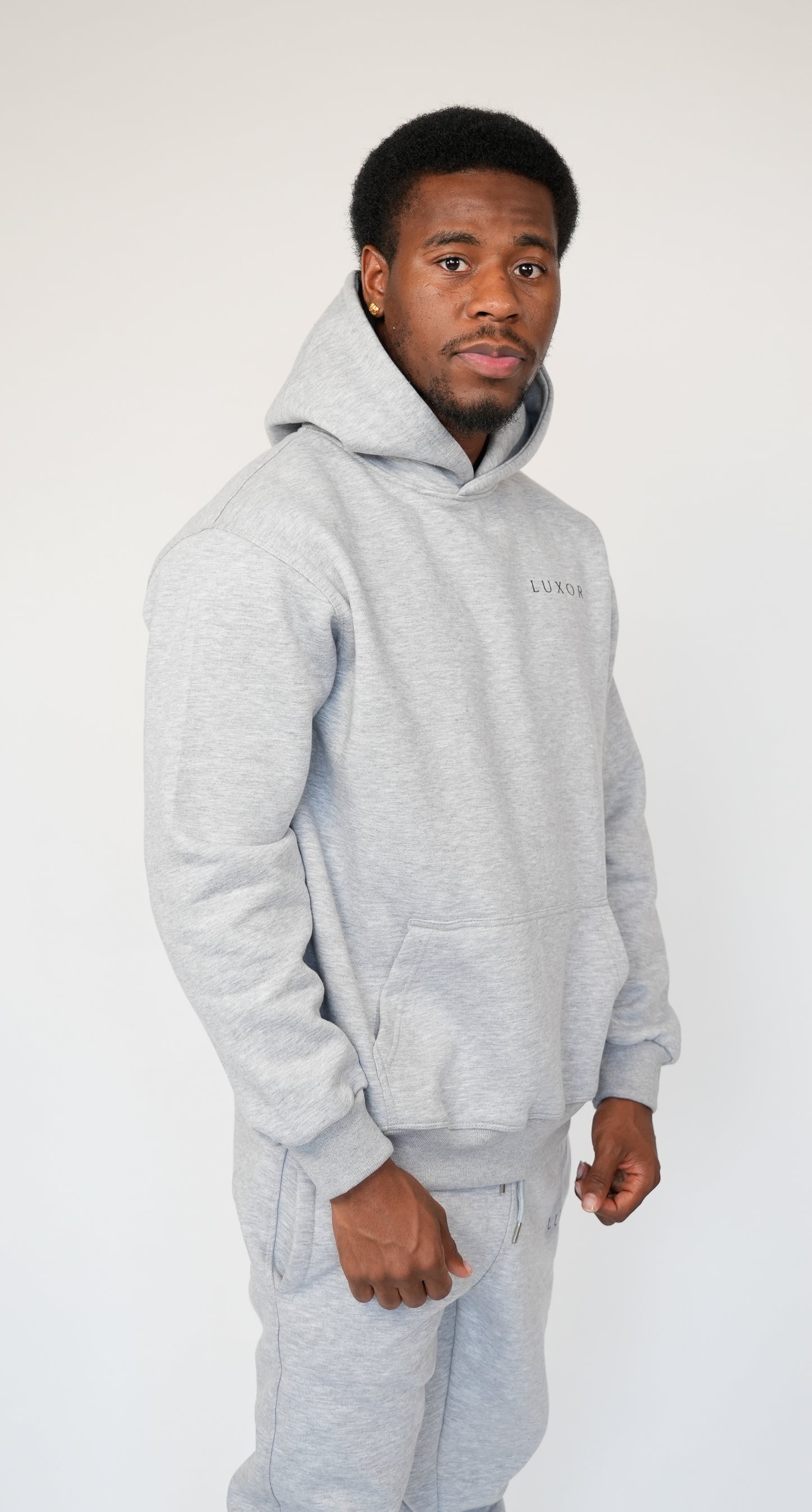 GRAPHITE GREY