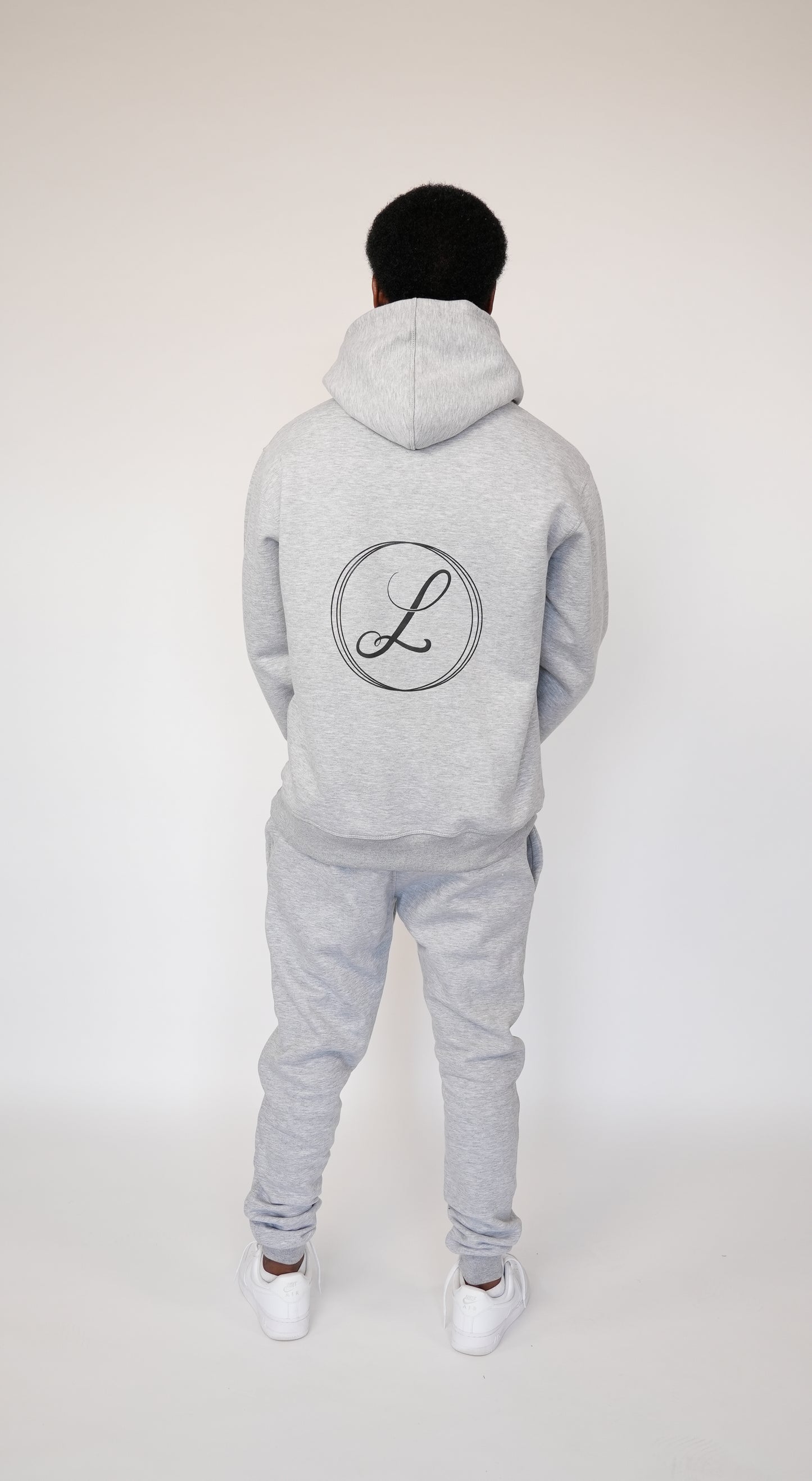 GRAPHITE GREY
